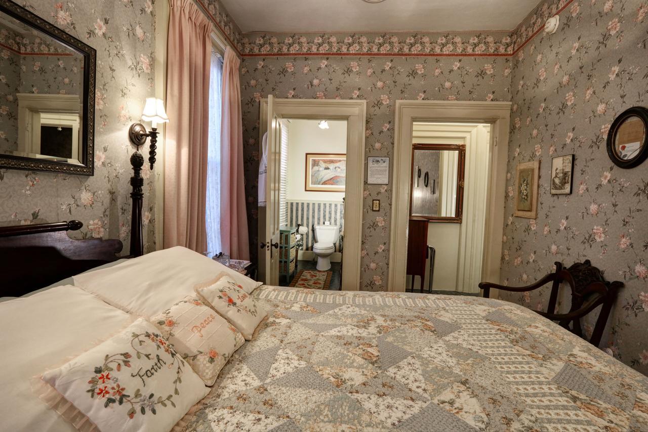 Barrister'S Bed & Breakfast Seneca Falls Extérieur photo