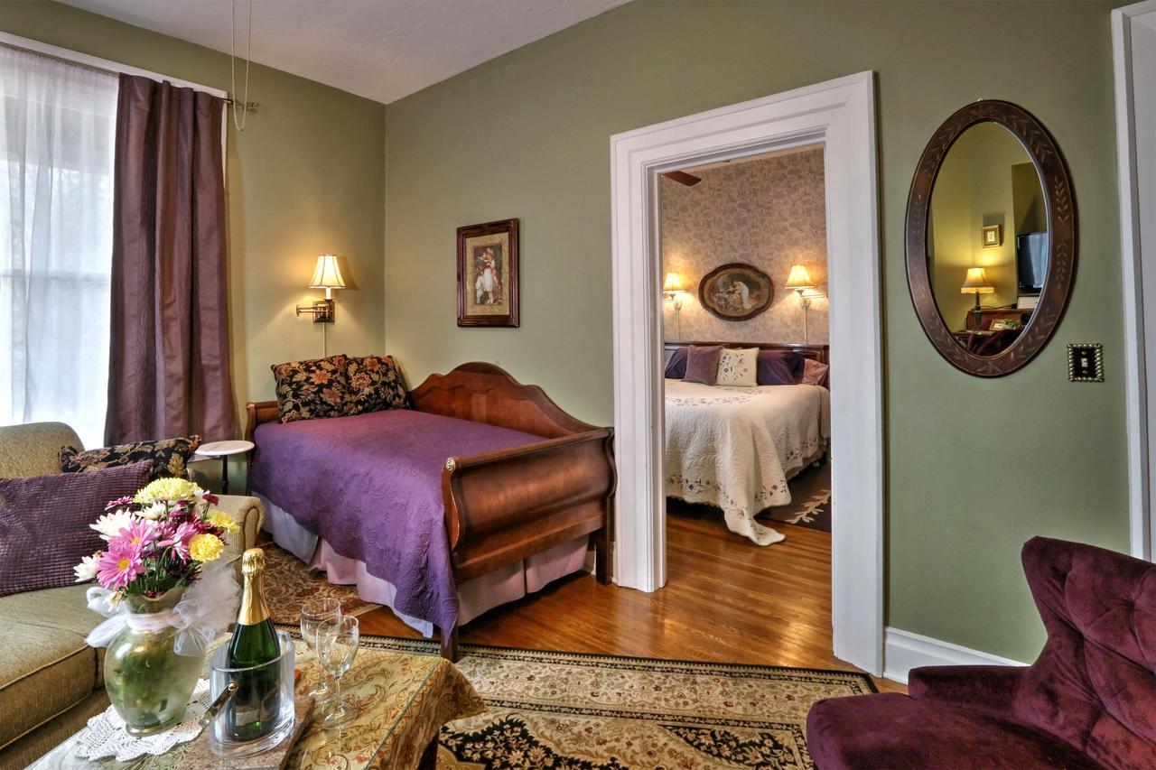 Barrister'S Bed & Breakfast Seneca Falls Extérieur photo